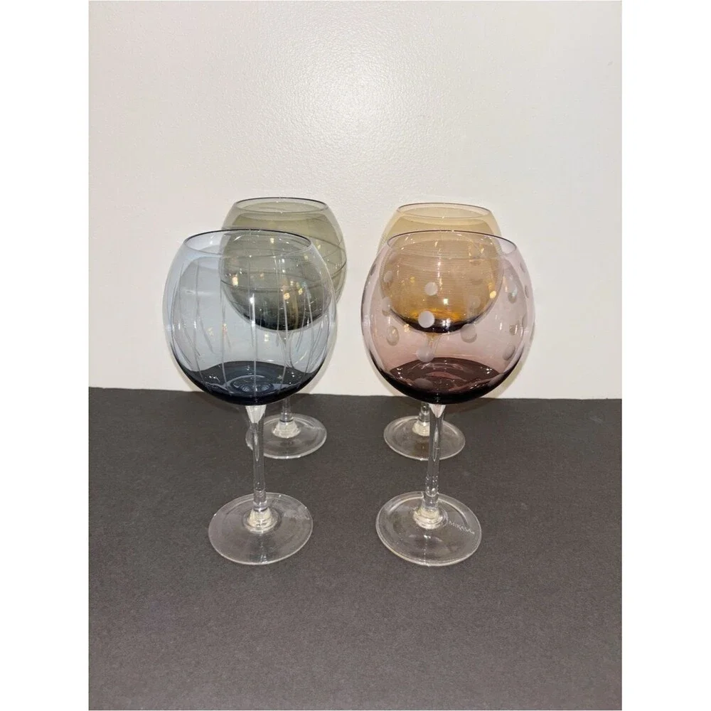 Mikasa Wine Glasses Set of 4